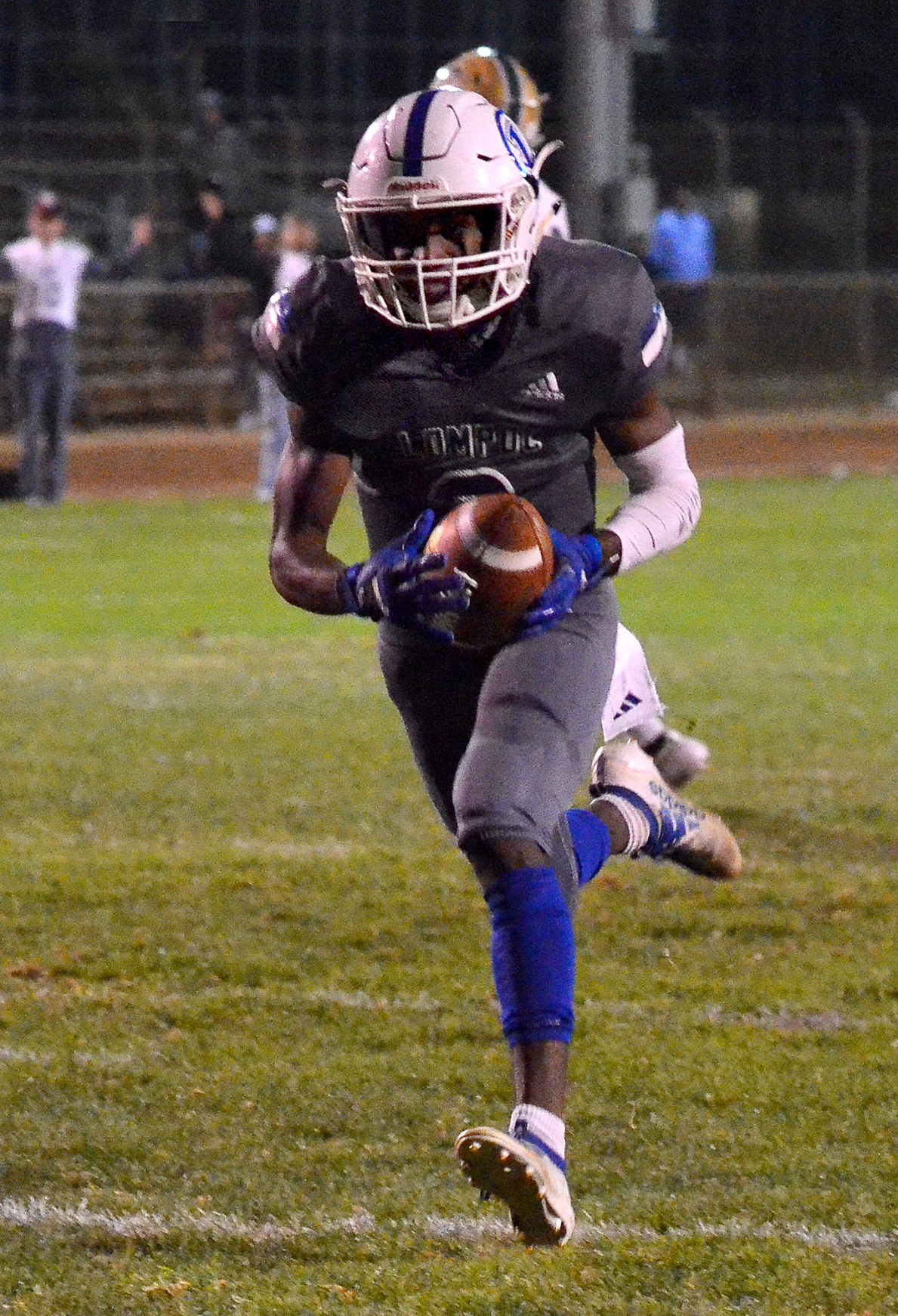 101819-Santa Barbara Lompoc Football 12.jpg